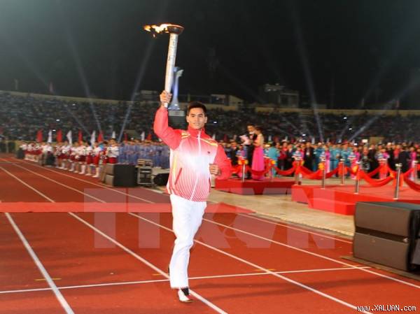 ໄຂງານມະຫະກຳກິລາ ທົ່ວປະເທດຄັ້ງທີ 7 ປີ 2014